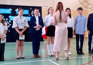 Uczniowie z najwyższymi średnimi z klas starszych