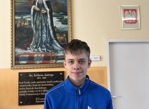 UCZEŃ Z TYTUŁEM LAUREATA