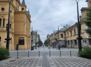 Z UŚMIECHEM PRZEZ POLSKĘ